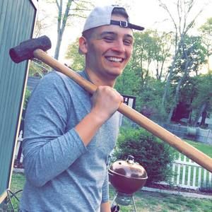 Meet your Posher, Eric